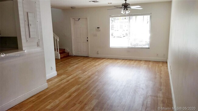 Foto del edificio - 1137 SW 44th Way