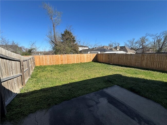 Foto del edificio - 910 NW A St