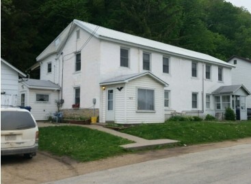 Primary Photo - 1022 S Bluff St