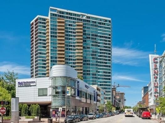 Todos los 27 pisos de Optima en el contexto Vistas - 1720 Maple Ave