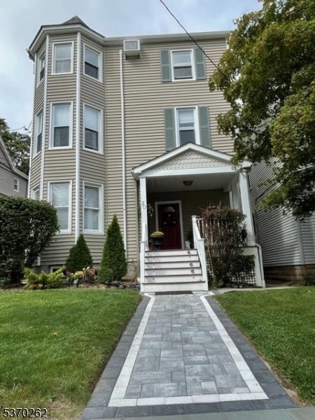 Primary Photo - 20 Gould St