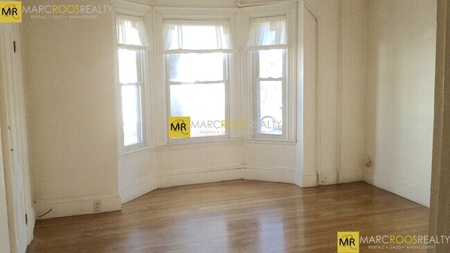Foto del edificio - 154 Webster Ave