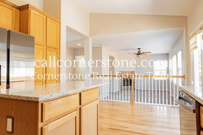 Building Photo - 6434 Cool Mountain Dr