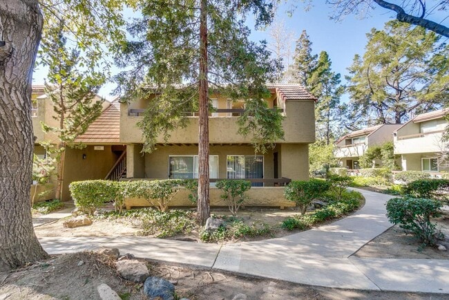 Building Photo - 281 Tradewinds Dr