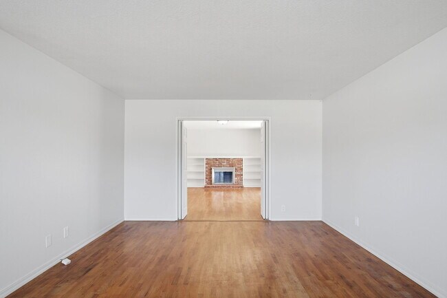 Foto del edificio - 360 Hanover Ave