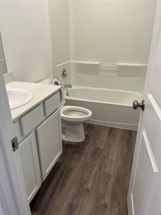 Building Photo - 3712 River Sand Rd