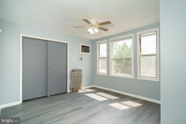 Foto del edificio - 2557 S 61st St