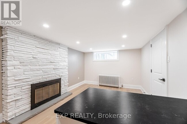 Building Photo - 553 Donlands Ave