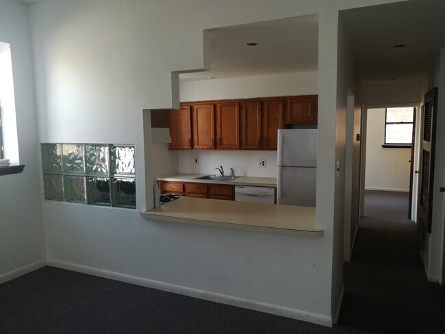 Building Photo - 873 N 26th St