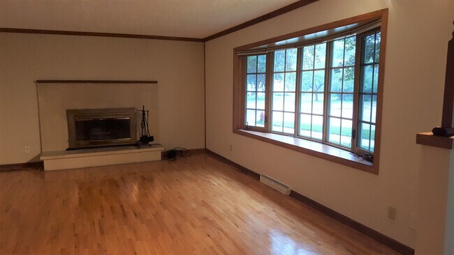 Foto del edificio - 1111 7th Ave SW