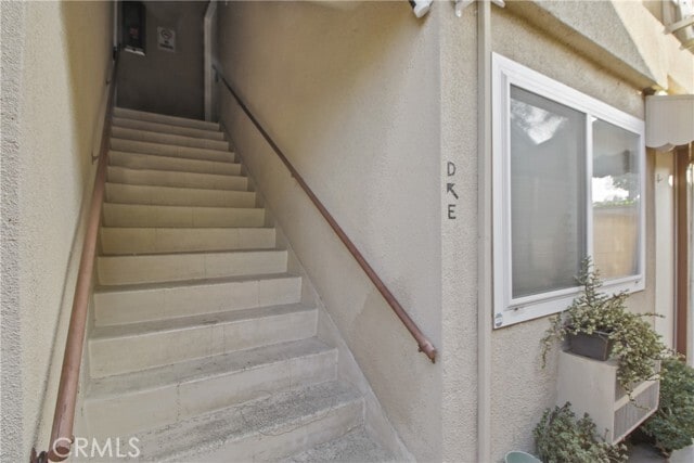 Building Photo - 837 S Sierra Vista Ave