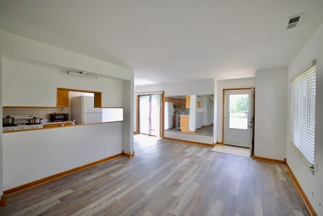 Foto del edificio - 1483 Cornell Ct