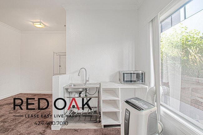 Building Photo - 224 N Maryland Ave