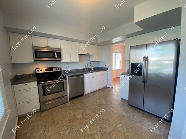 Foto del edificio - 10810 Coreys Way