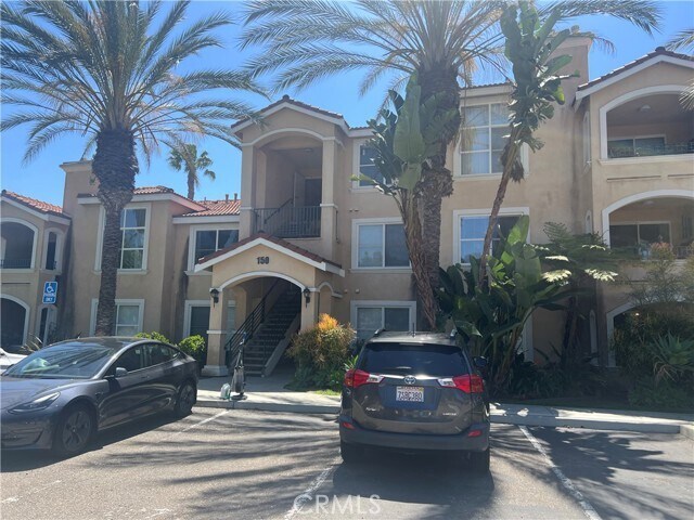 Foto principal - 150 N River Cir