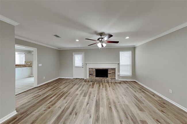 Building Photo - 8302 Hot Springs Dr