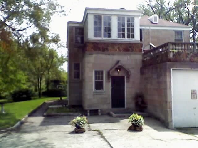 Building Photo - 1141 N Wayne St