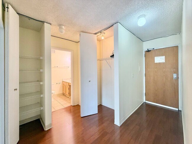 Foto del edificio - 200 N Dearborn St