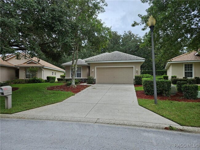 Building Photo - 836 W Silver Meadow Loop
