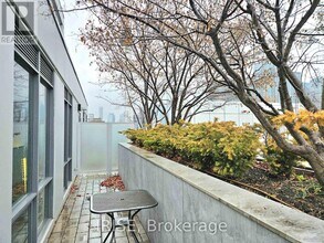 Building Photo - 38 Cameron St