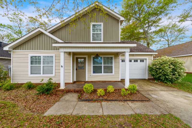 Foto principal - 209 Winterberry Way