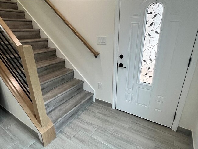 Foto del edificio - 4500 Kings Lake Dr