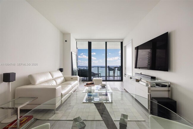 Foto del edificio - 480 NE 31st St