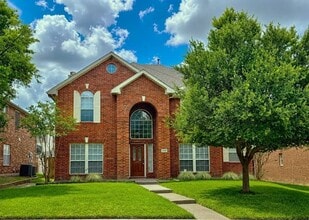 Building Photo - 2440 Deer Horn Dr