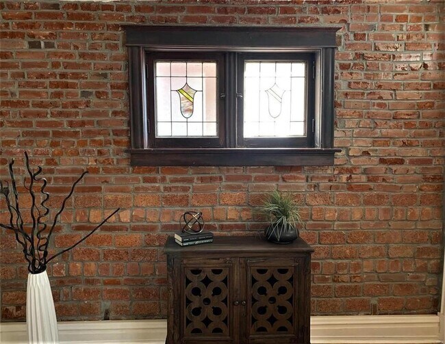 Foto del edificio - 4519 Flad Ave