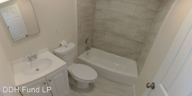 Building Photo - 3 br, 1 bath House - 2110 Latona St