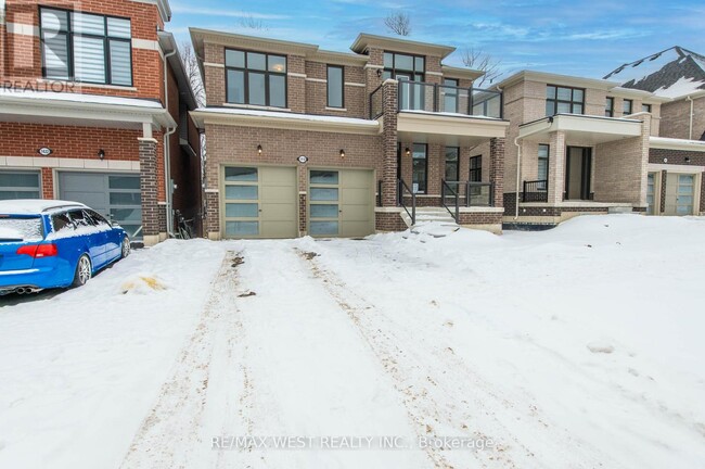 Building Photo - 1418 Davis Lp