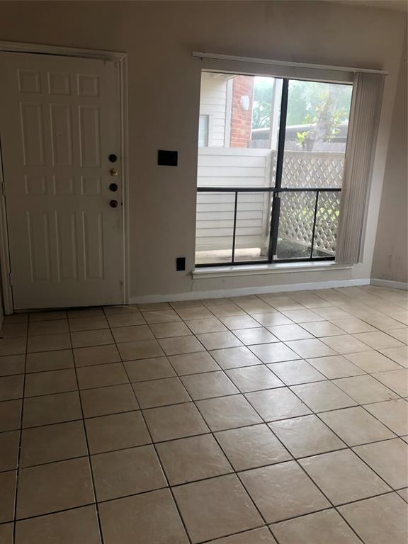 Foto del edificio - 10165 Oakberry St