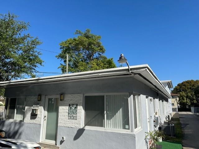 Building Photo - 1145 NW 3rd St