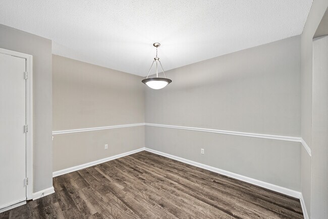 Foto del edificio - Rocky Creek Apartments