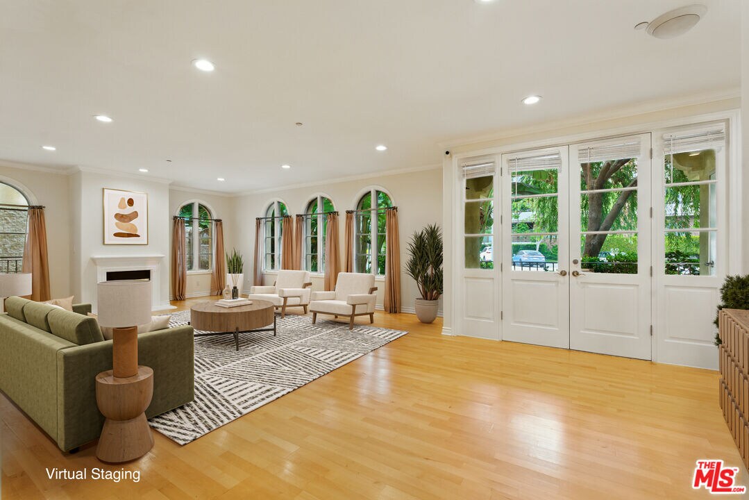 Foto principal - 1861 Veteran Ave
