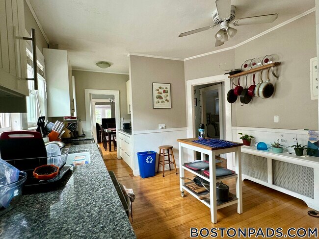 Foto del edificio - 281 Alewife Brook Pkwy