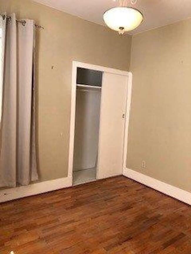 Foto del edificio - FALK 1