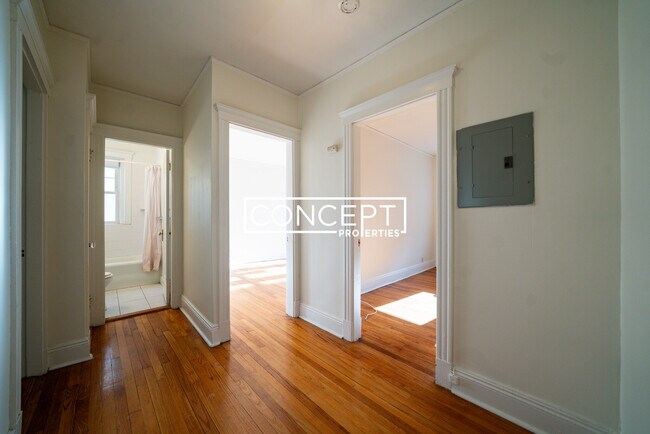 Foto del edificio - 56 Selkirk Rd