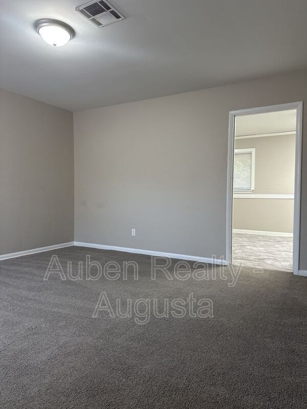 Building Photo - 3481 Jonathan Cir