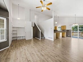 Building Photo - Beautiful 3 bed 2.5 Bath Home in East Loveland, CO!
