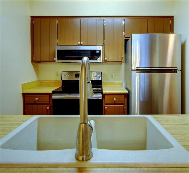 Foto del edificio - 639 Brockinton Point