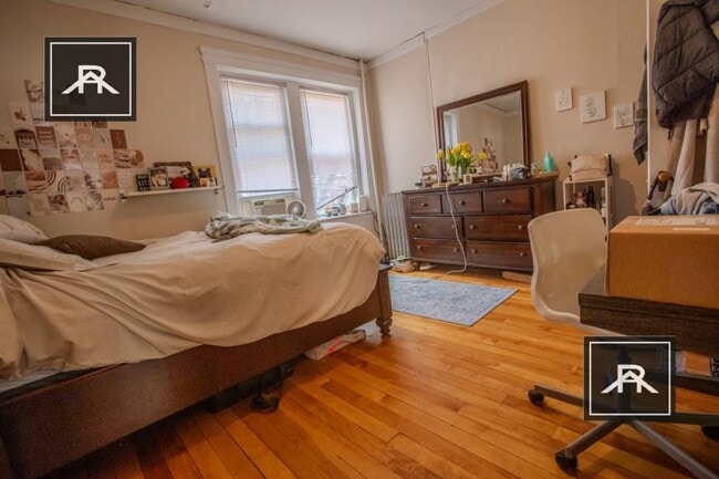 Building Photo - 4 bedroom in Allston MA 02134