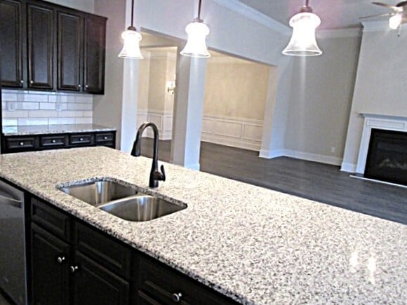 Foto del edificio - 255 Hinton Chase Pky