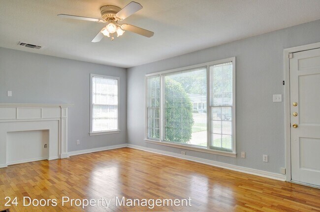 Building Photo - 3 br, 2 bath House - 4517 Pershing Ave