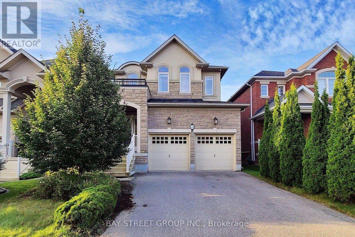 Photo principale - 62 Whittington Dr