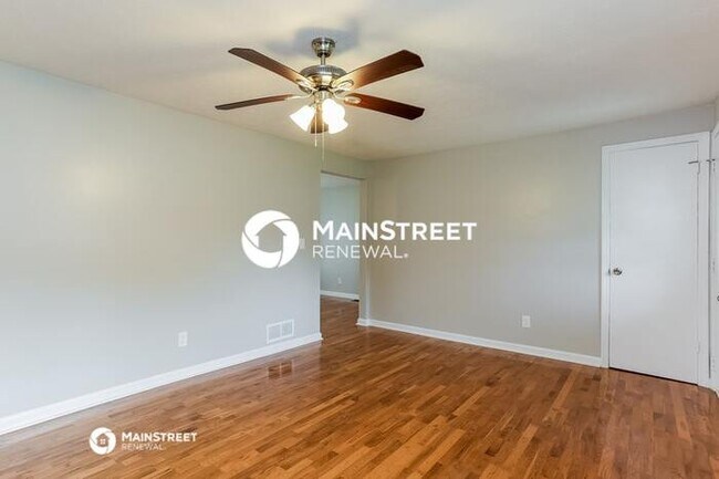 Foto del edificio - 3 Bedroom Pet-Friendly Home in DOUGLASVILLE, GA with Main Street Renewal