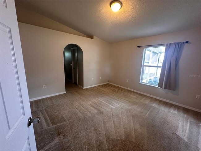 Building Photo - 2529 SW 156th Pl