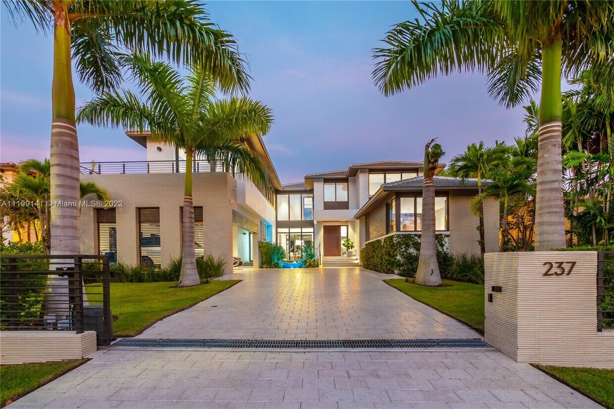 237 Bal Cross Dr, Bal Harbour, FL 33154 House Rental in Bal Harbour