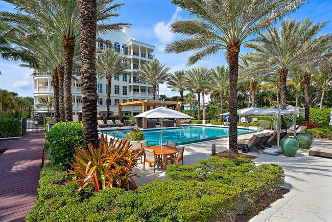 Building Photo - 155 S Ocean Ave