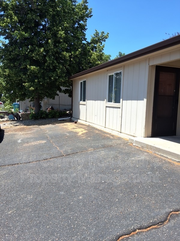 Building Photo - 1716 Erin Ct